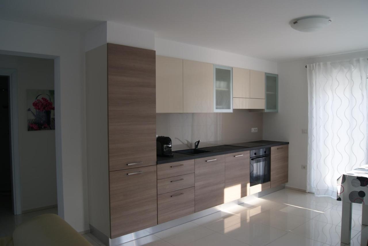 Zagar Apartment Пореч Экстерьер фото