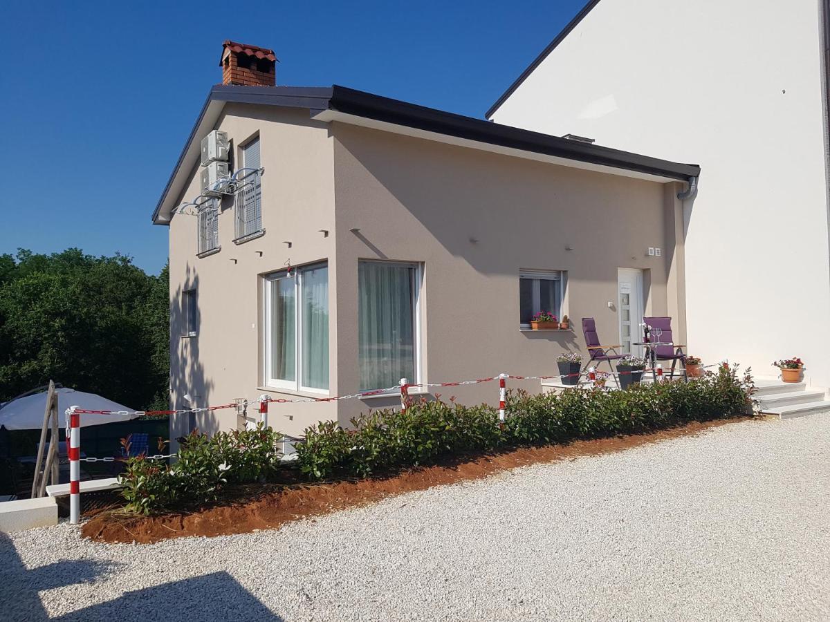 Zagar Apartment Пореч Экстерьер фото