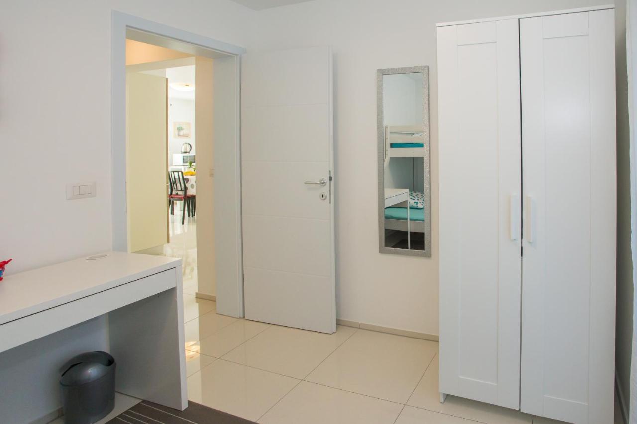 Zagar Apartment Пореч Экстерьер фото