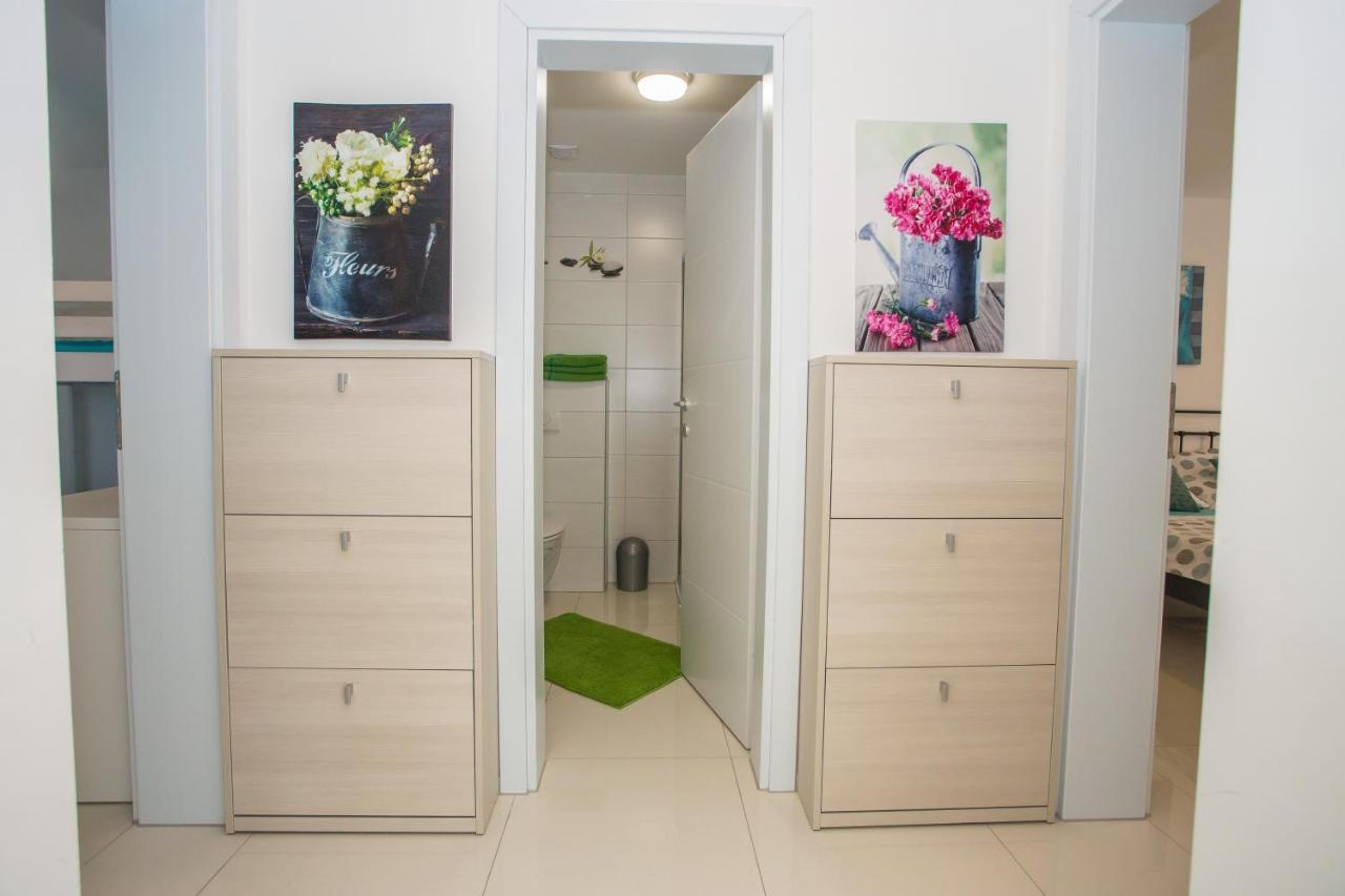 Zagar Apartment Пореч Экстерьер фото