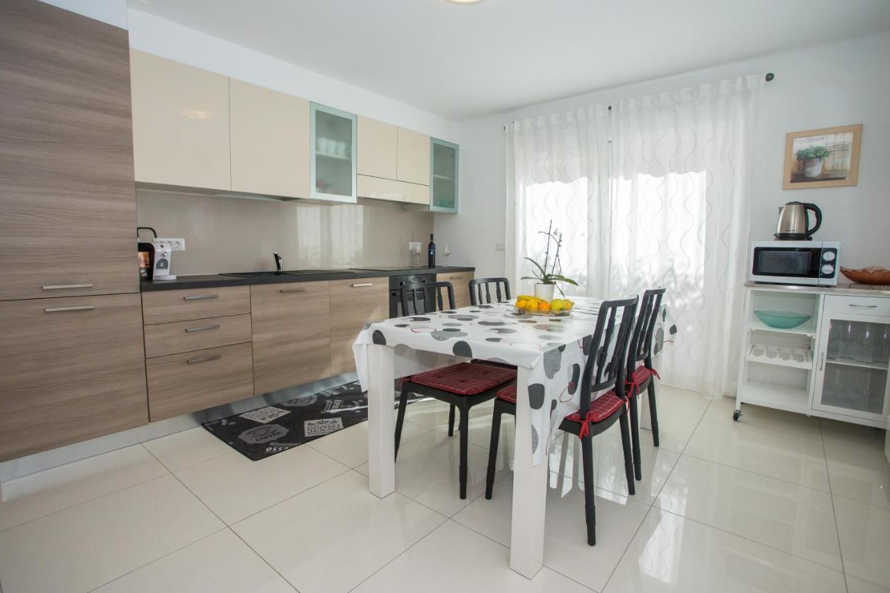 Zagar Apartment Пореч Экстерьер фото