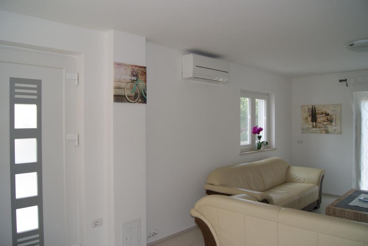 Zagar Apartment Пореч Экстерьер фото